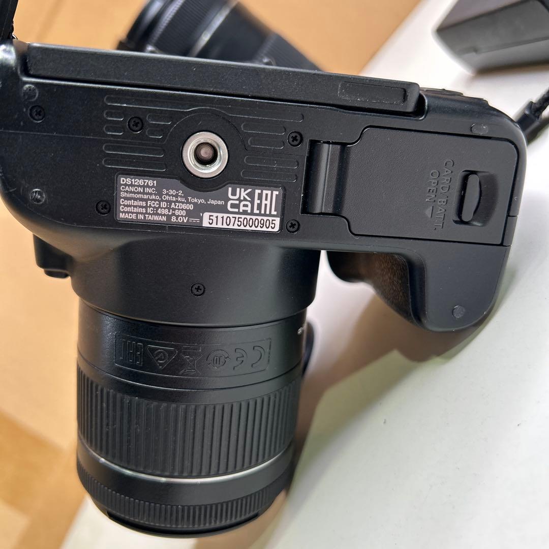 5474【極美品】キャノン EOS kiss X10 ダブルズームキット