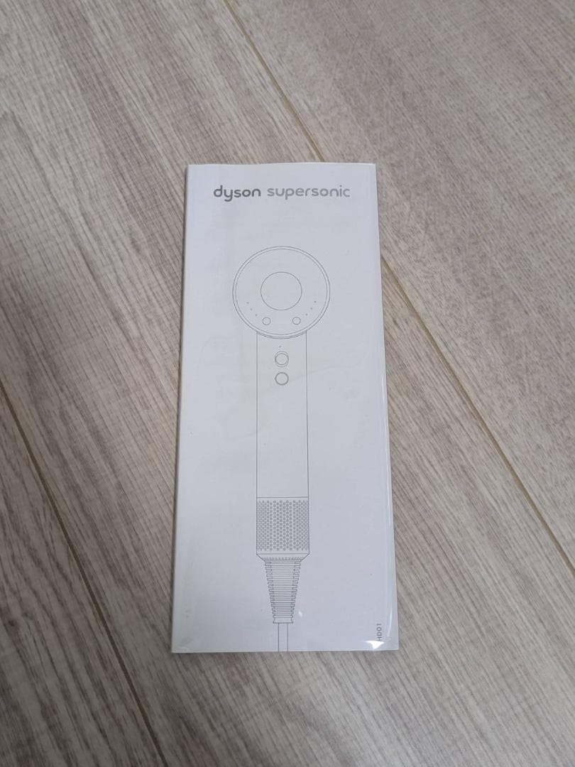 ダイソンドライヤー Dyson HD01