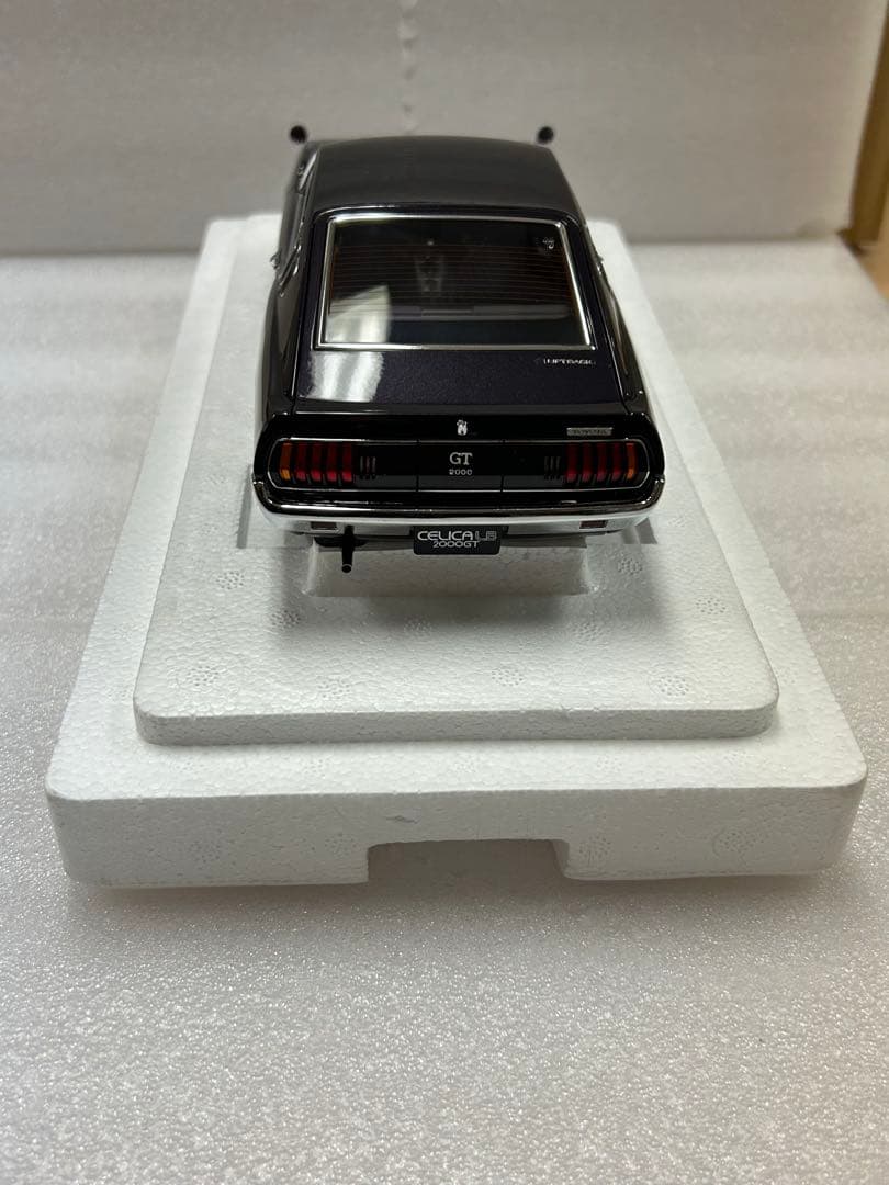 トヨタ セリカ リフトバック 2000 GT RA25 1/18 autoart