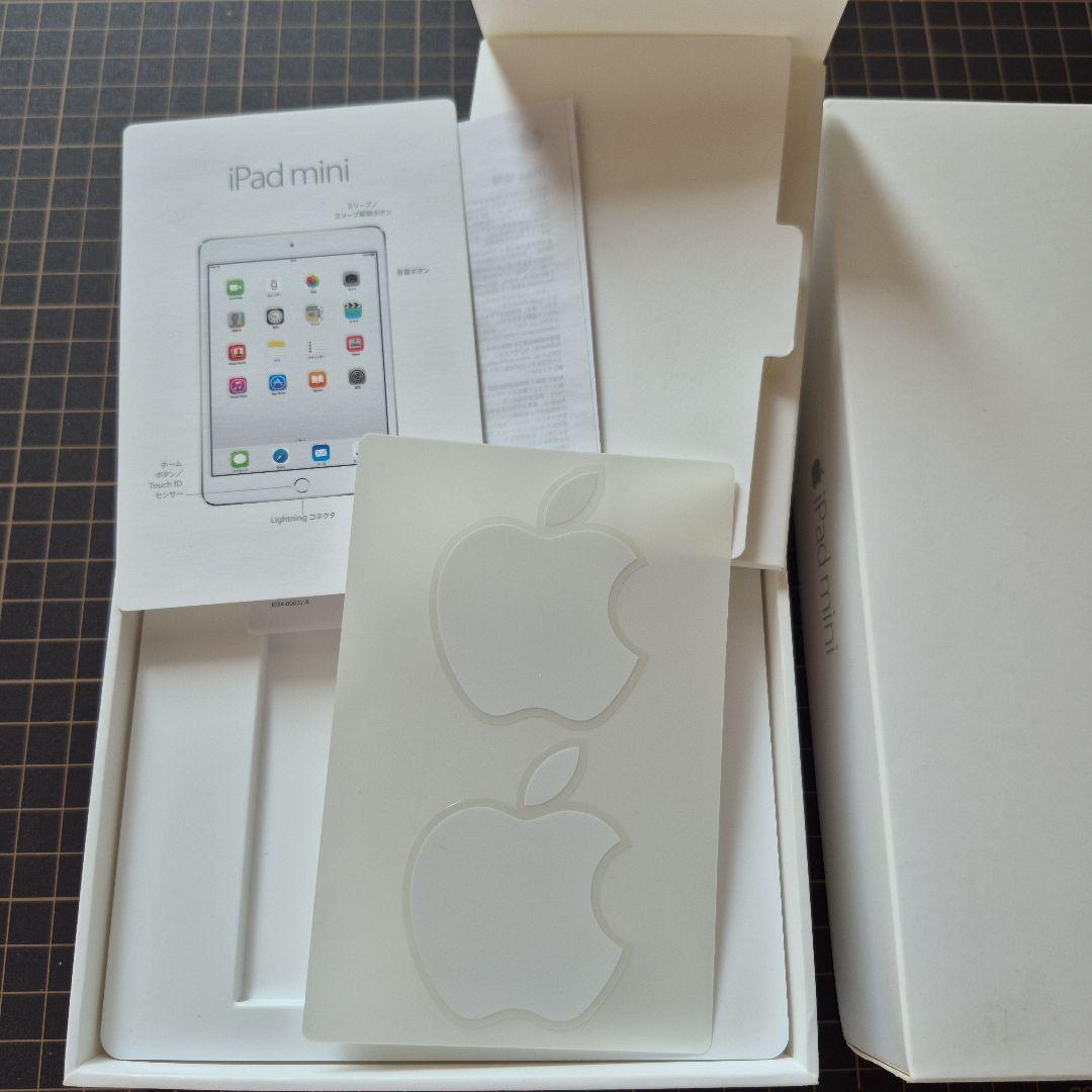 iPad mini (第4世代) Wi-Fiモデル 16GB シルバー