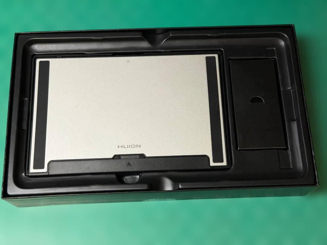 HUION KAMVAS Pro 13 液晶ペンタブレット本体