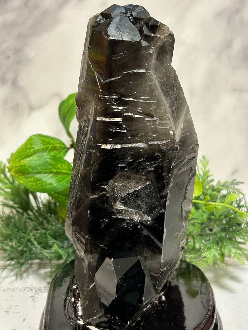 1.5kg ⭐️モリオンクラスター❤︎専用台座 【最強】天然石　浄化　邪鬼　黒水晶⭐️