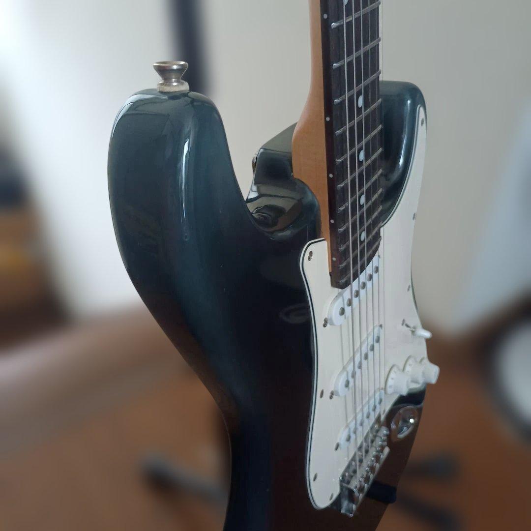 BUSKER'S ストラト