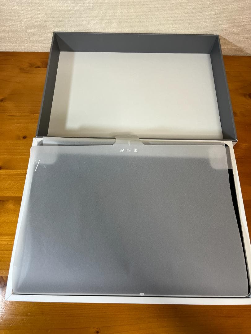 Surface Pro 8 8gb 128gb ペン2本付 付属品未使用 米国