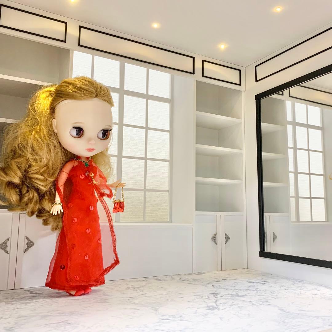 ドールハウス　モノトーンのお部屋