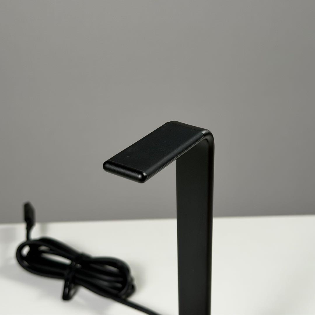Razer Base Station V2 Chroma ヘッドセットスタンド