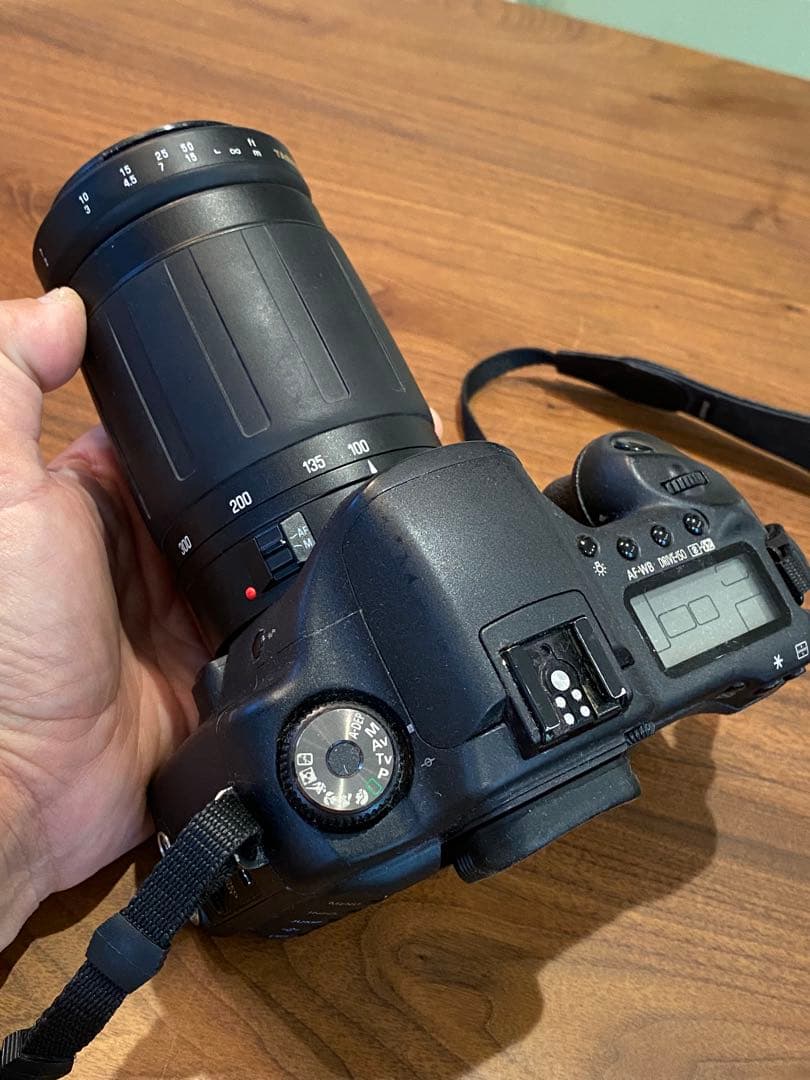 Canon 10D デジタル一眼　タムロン　100-300㍉　レンズ付 動作品