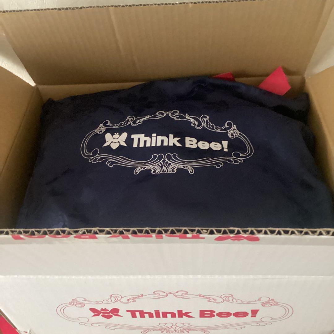 Think Bee! 花柄クッション 新品、未開封