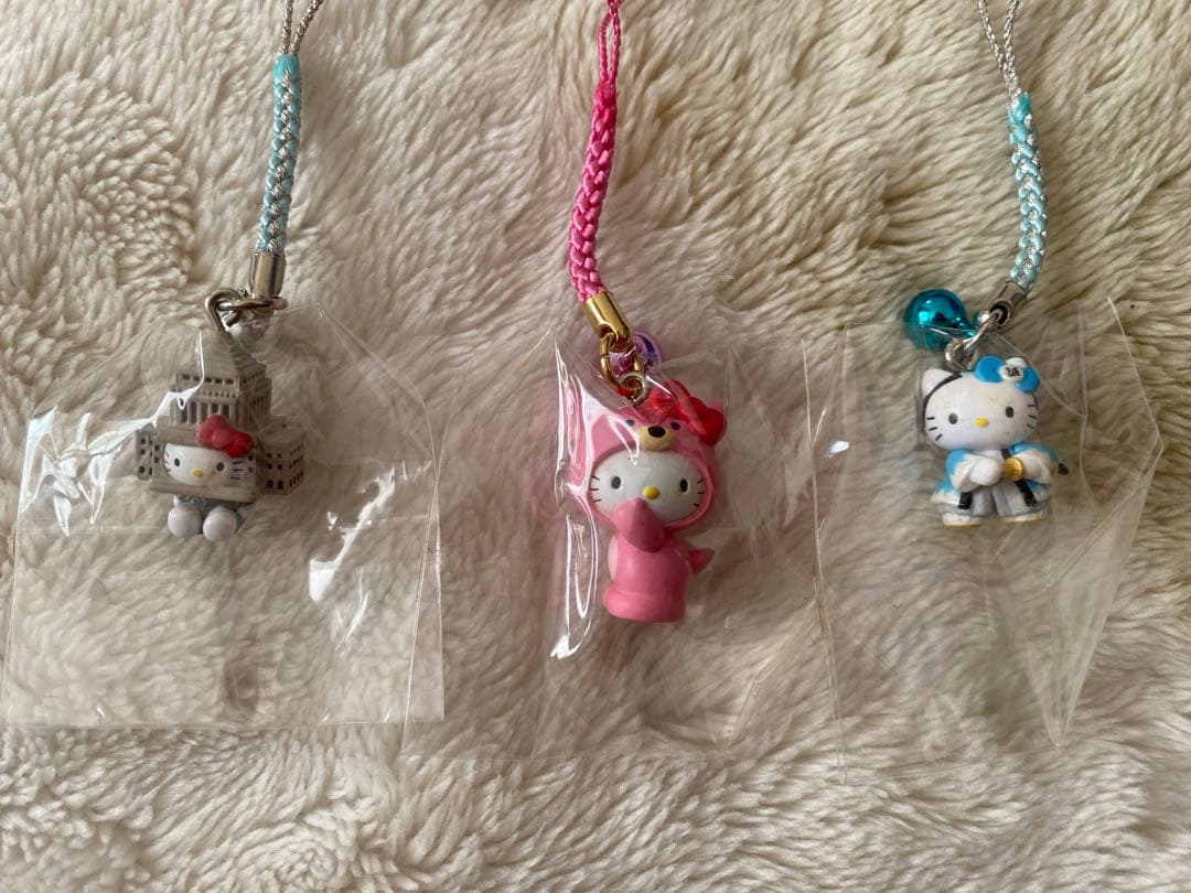 【未開封】ハローキティ　ご当地ストラップ　10点セット
