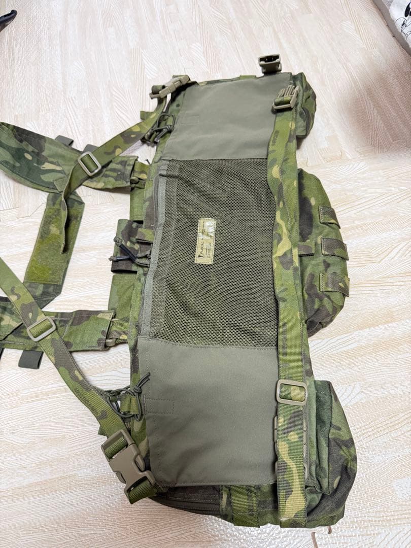 Platatac Peacekeeper MK5 チェストリグ