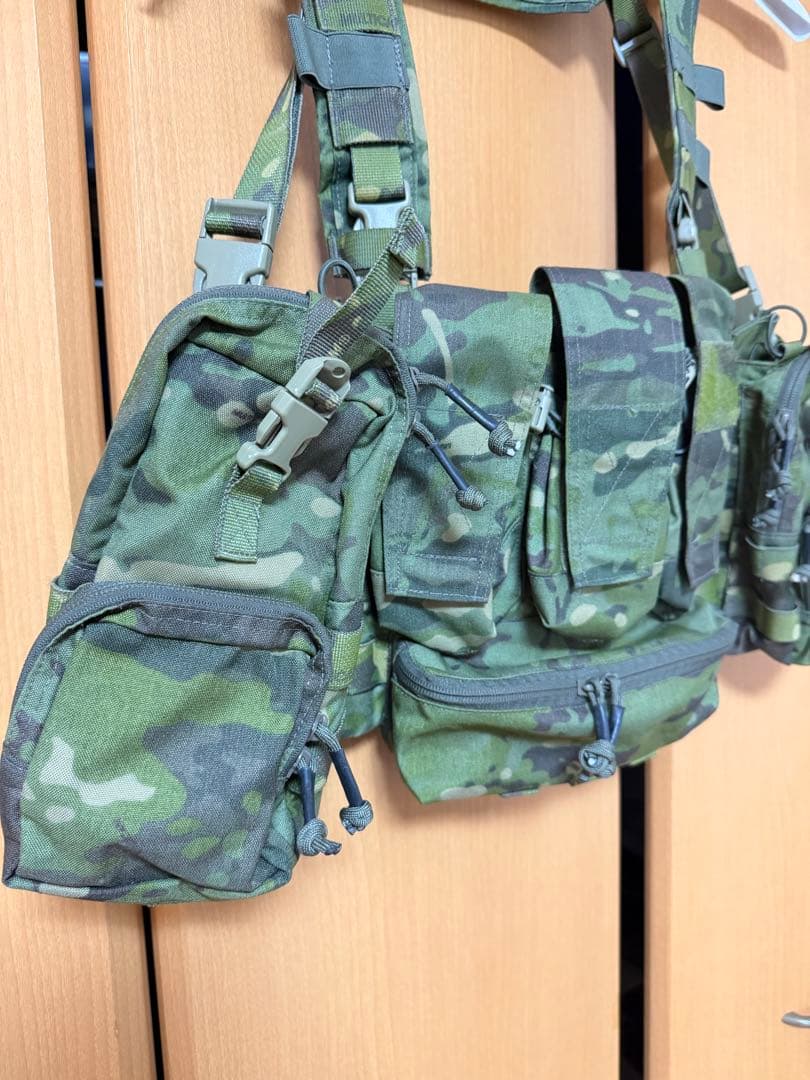 Platatac Peacekeeper MK5 チェストリグ