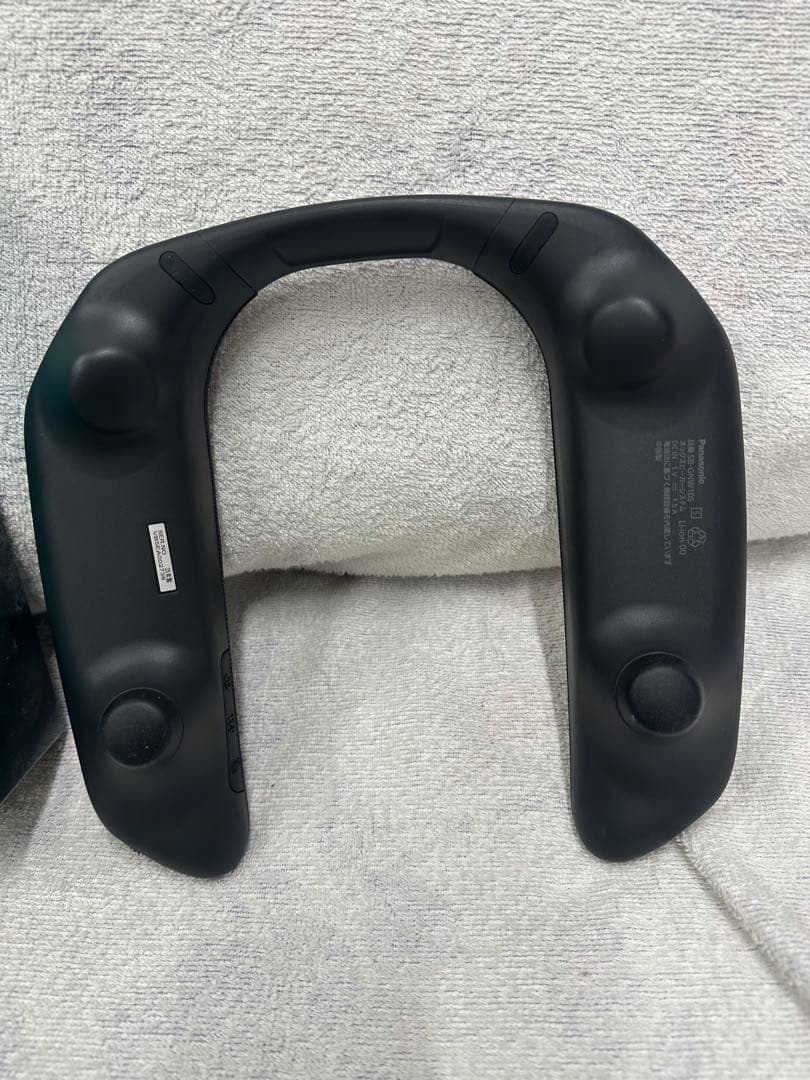 ● 【未使用に近い】Panasonic GNW30 ワイヤレスネックスピーカー