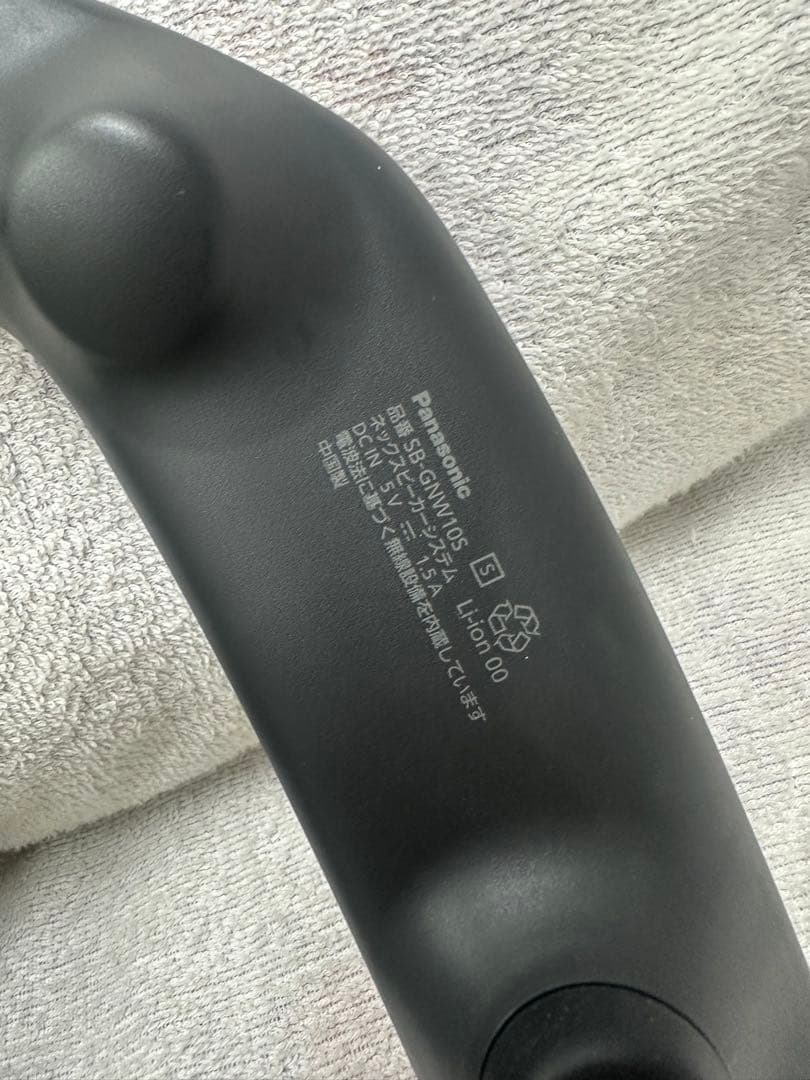 ● 【未使用に近い】Panasonic GNW30 ワイヤレスネックスピーカー