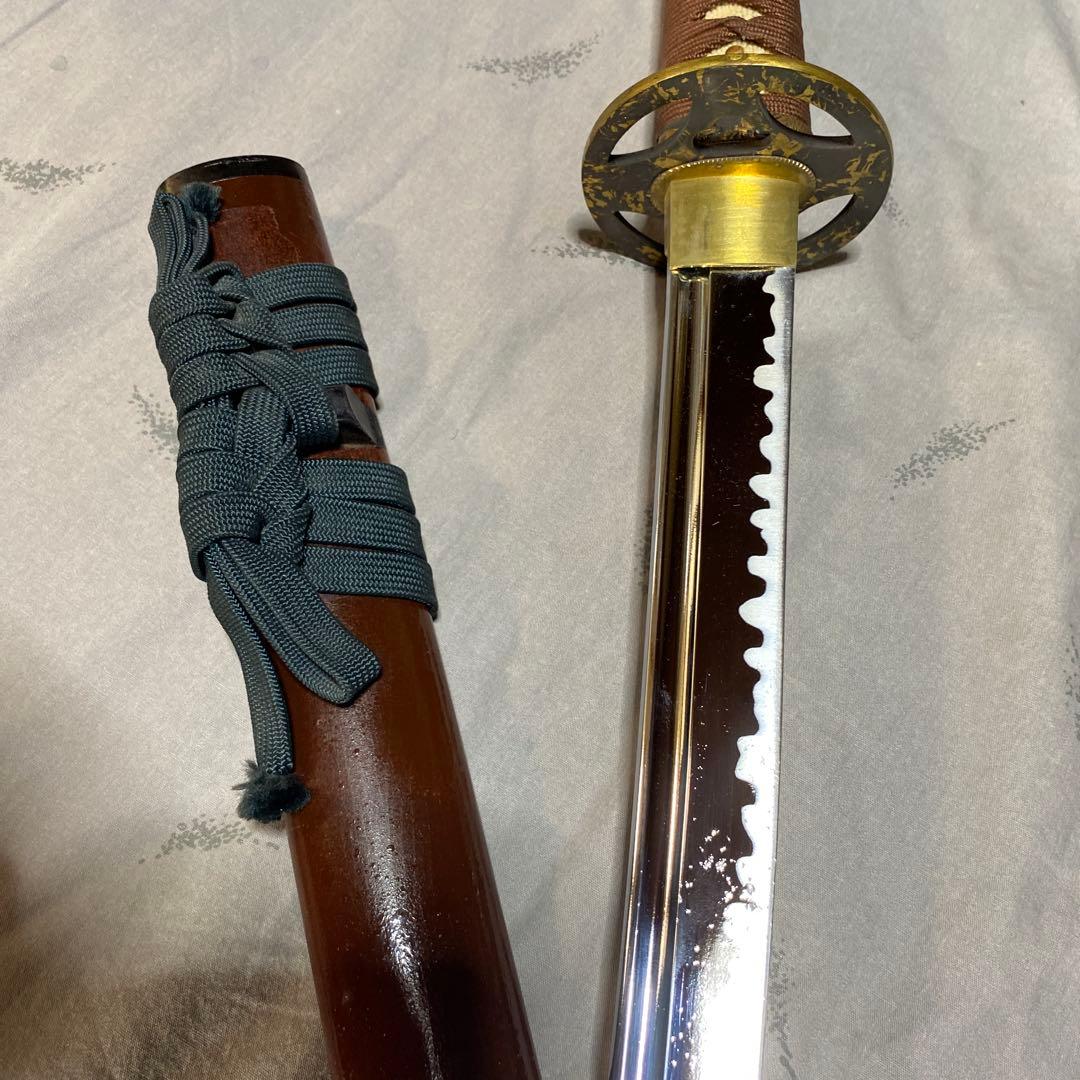 居合大刀 茶柄 十字透し丸鍔 茶梨地鞘