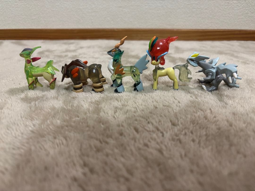 キュレムvs聖剣士ケルディオ 劇場版限定 クリアVer. モンコレセット