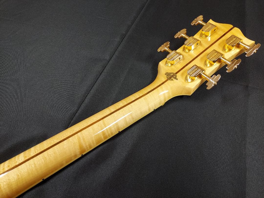◆　新品同様　Gibson　J-200　モンタナゴールド　バーズアイ　◆