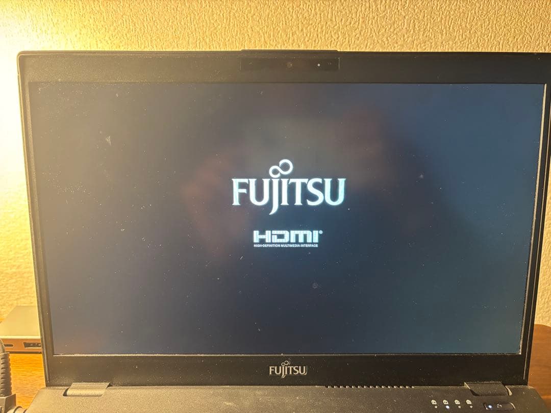 その他ノートPC本体 Fujitsu LIFEBOOK UH90/D2