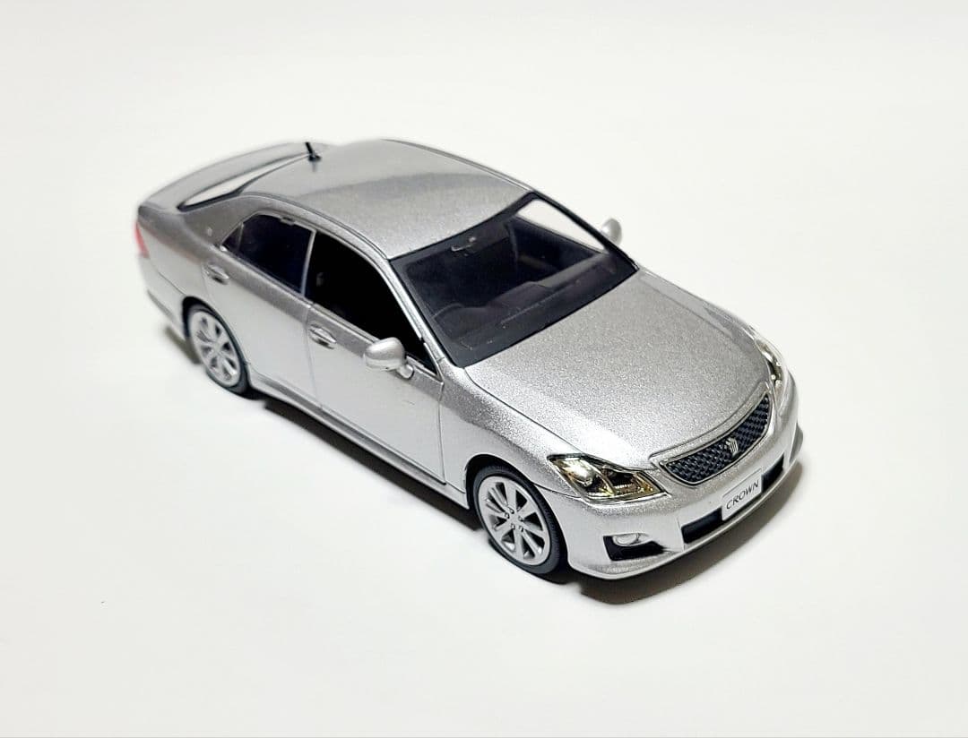 トヨタ 200系クラウンアスリート カラーサンプル