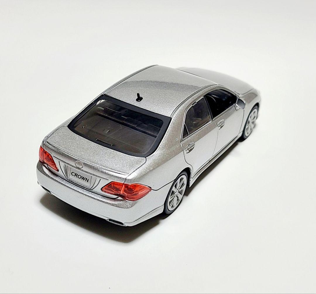 トヨタ 200系クラウンアスリート カラーサンプル