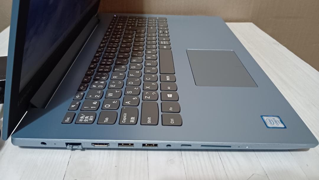 Lenovo Ideapad 320-15ISK 6世代i3　美品