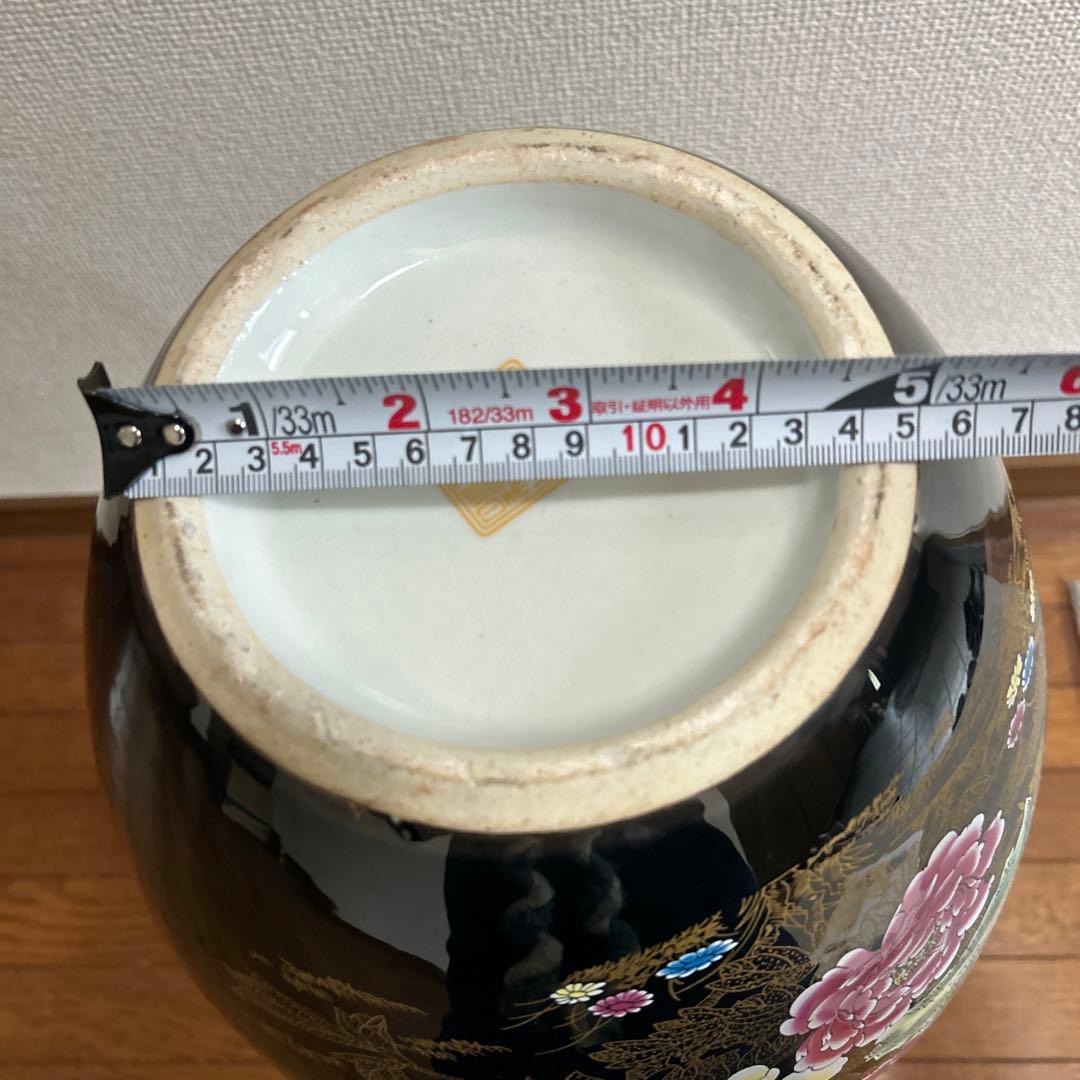 大型壺　花器　花瓶　花鳥風月　縁起物　ブラック　雉　牡丹　華やか　金彩　蔵出し品