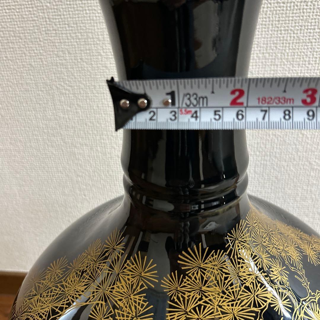 大型壺　花器　花瓶　花鳥風月　縁起物　ブラック　雉　牡丹　華やか　金彩　蔵出し品