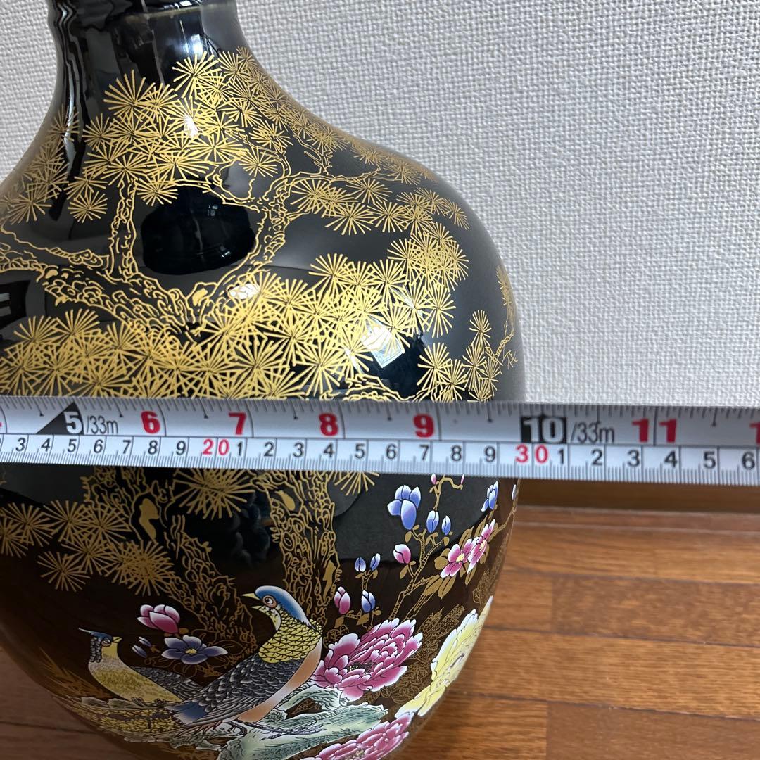 大型壺　花器　花瓶　花鳥風月　縁起物　ブラック　雉　牡丹　華やか　金彩　蔵出し品