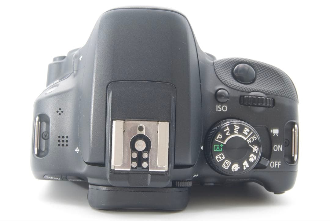 Canon EOS Kiss X7 レンズキット　カメラケース付　一眼レフカメラ