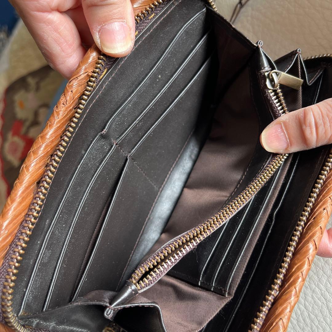 山葡萄長財布　チャーム付き