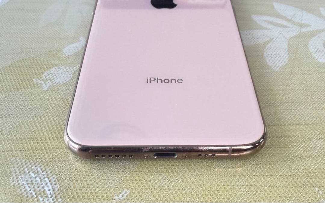 iPhone Xs 64GB SIMフリー　ジャンク品