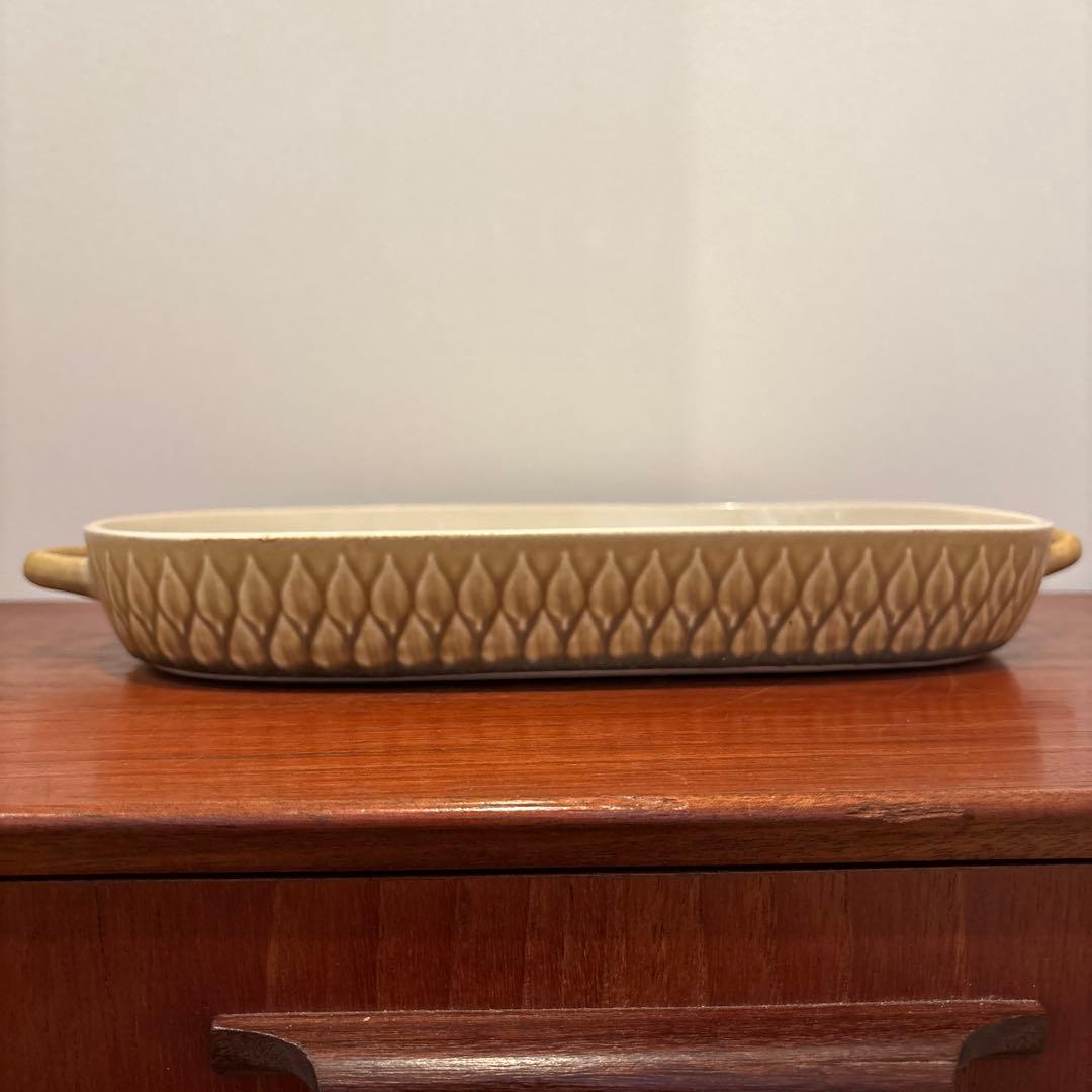 北欧ヴィンテージ　クイストゴー　レリーフ　持ち手付きオーバルプレート　大皿