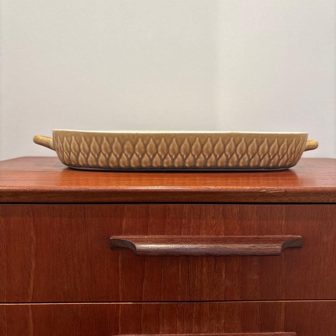 北欧ヴィンテージ　クイストゴー　レリーフ　持ち手付きオーバルプレート　大皿