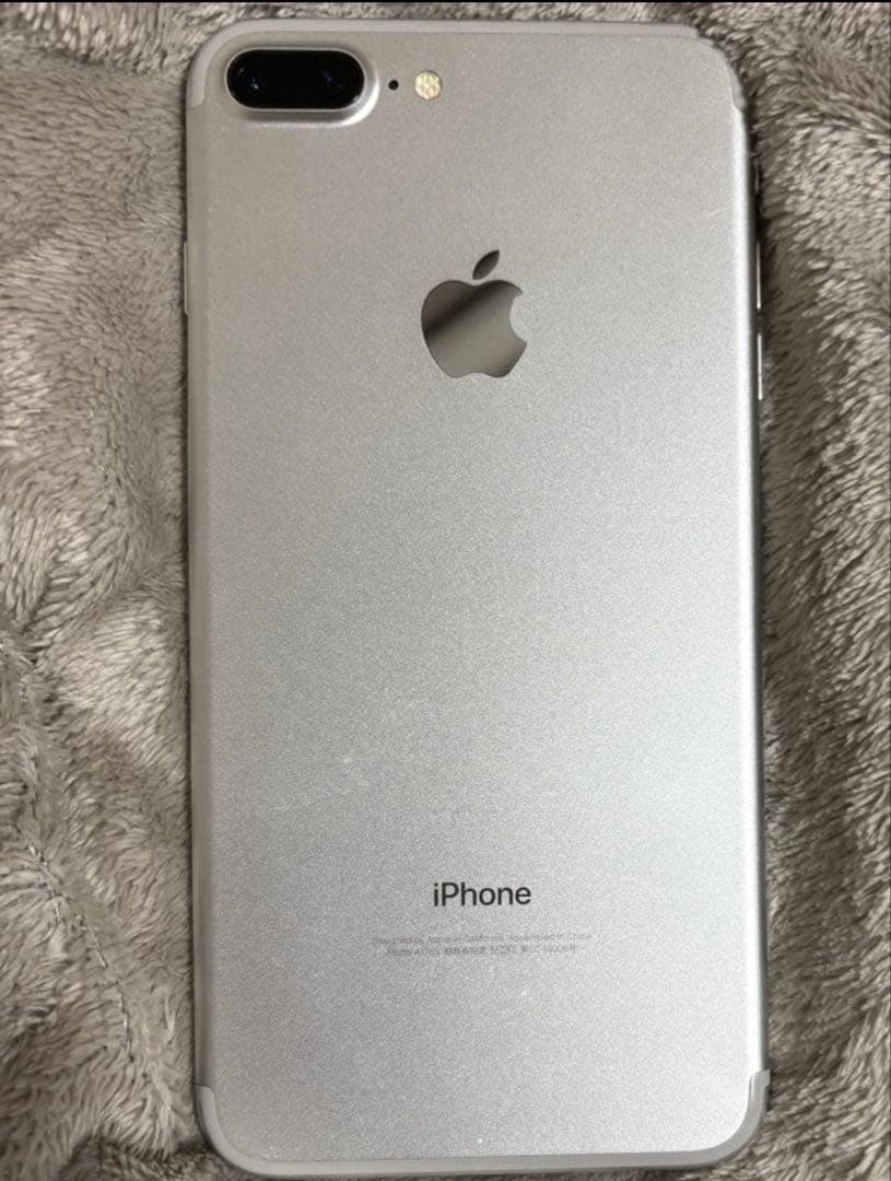 iPhone7 Plus 32GB シルバー