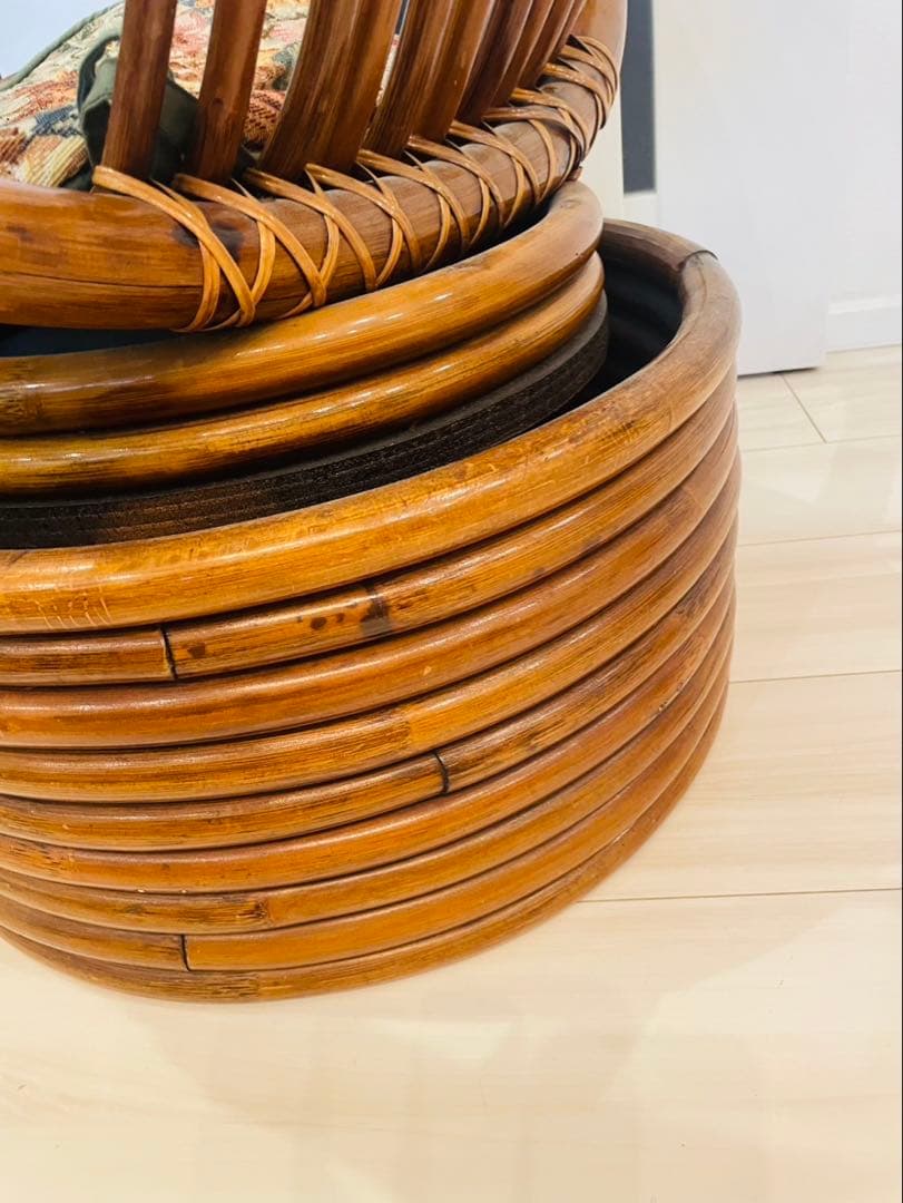 送料込み　ラタン　ロッキングチェア　回転椅子　曲木椅子