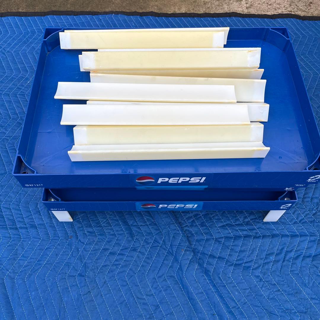 C013 PEPSI 3段スチールラック