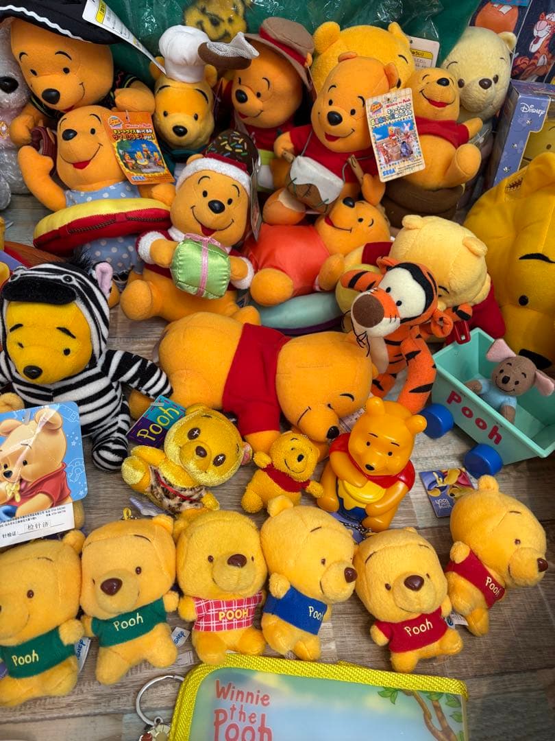 1000円引　プーさん　イーヨー　ディズニー　まとめ売　レア　ぬいぐるみ