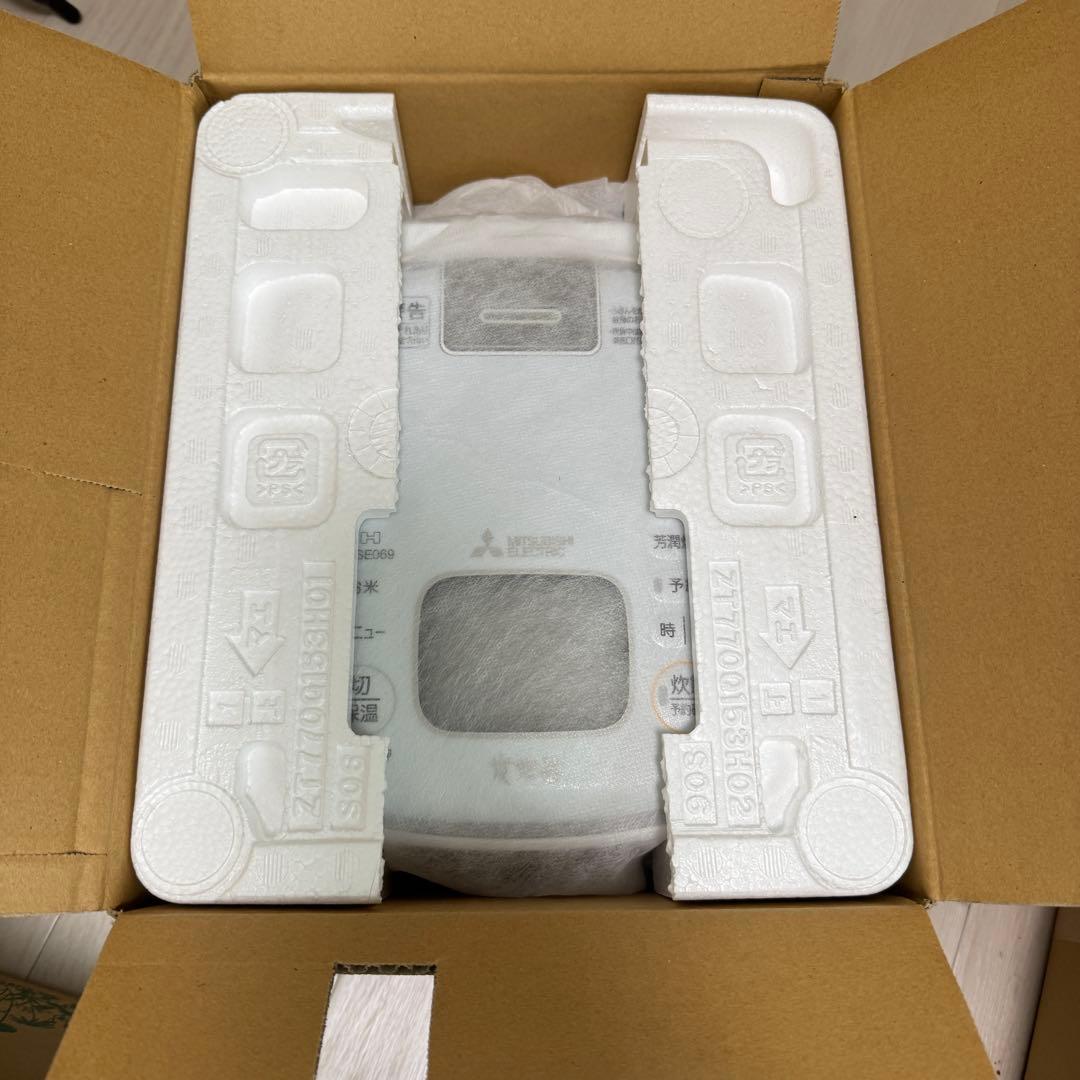 2021年製 MITSUBISHI NJ-SE069 炊飯器 3.0合