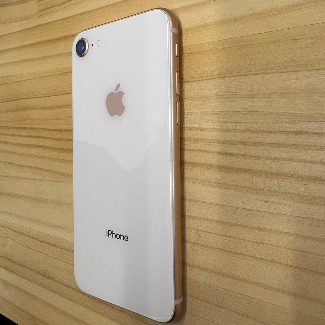 【美品】iPhone8 ゴールド 64GB SIMフリー ケーブル付き