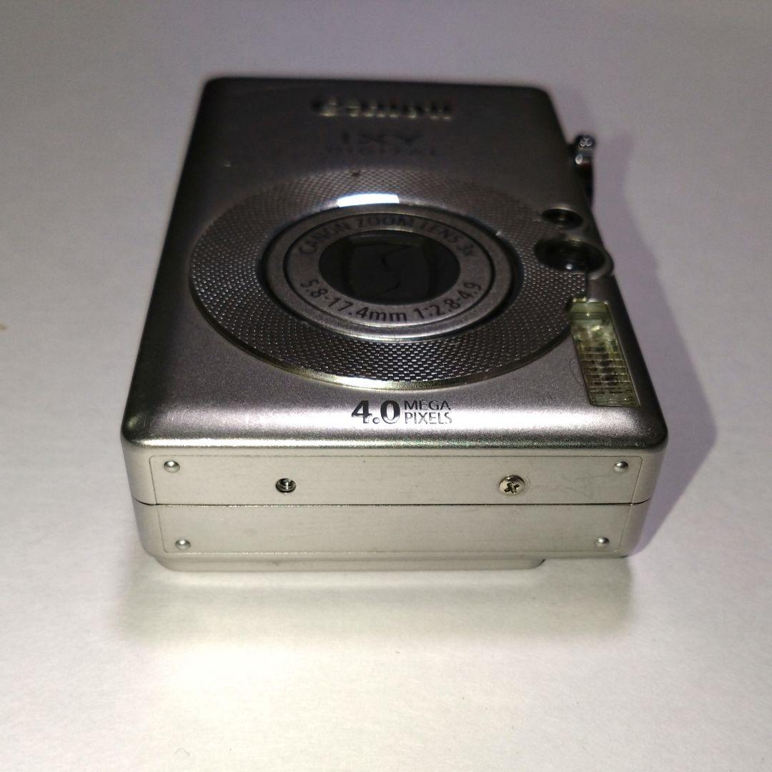 Canon IXY DIGITAL 50 本体と付属品