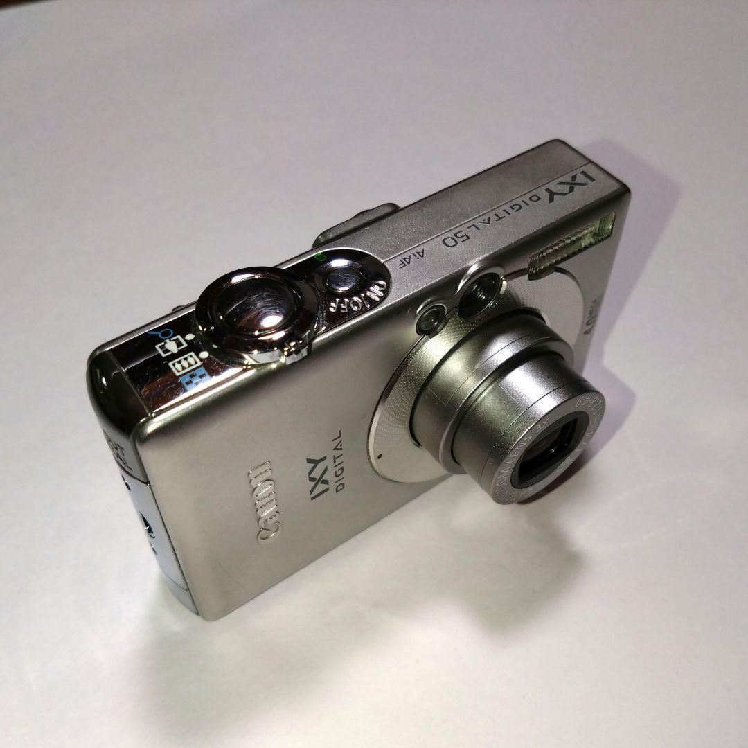 Canon IXY DIGITAL 50 本体と付属品