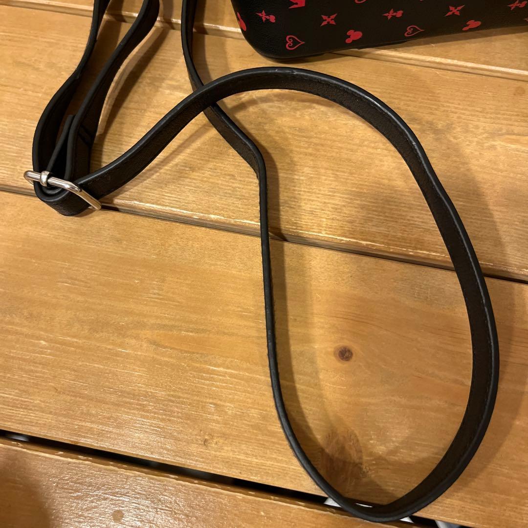 美品　キングダムハーツ　ショルダーバッグ