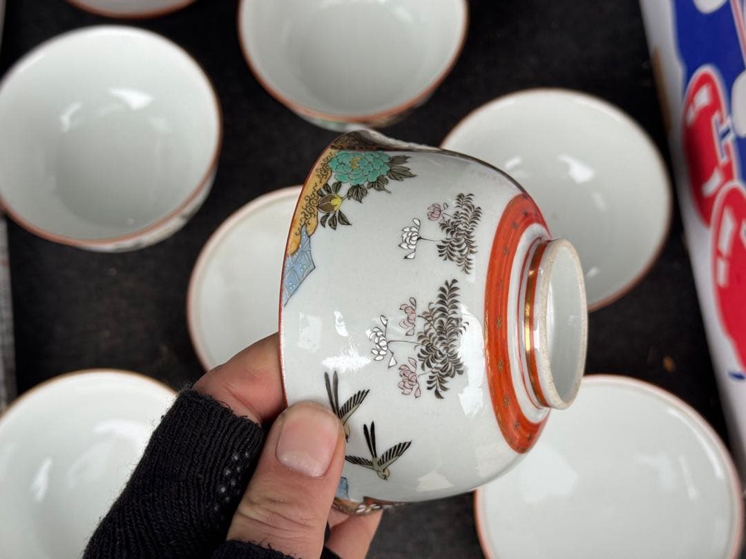 ‼️リサイクルFORT‼️3/6③‼️幕末明治期の九谷焼で金彩色絵‼️吉祥図蓋物茶碗五客