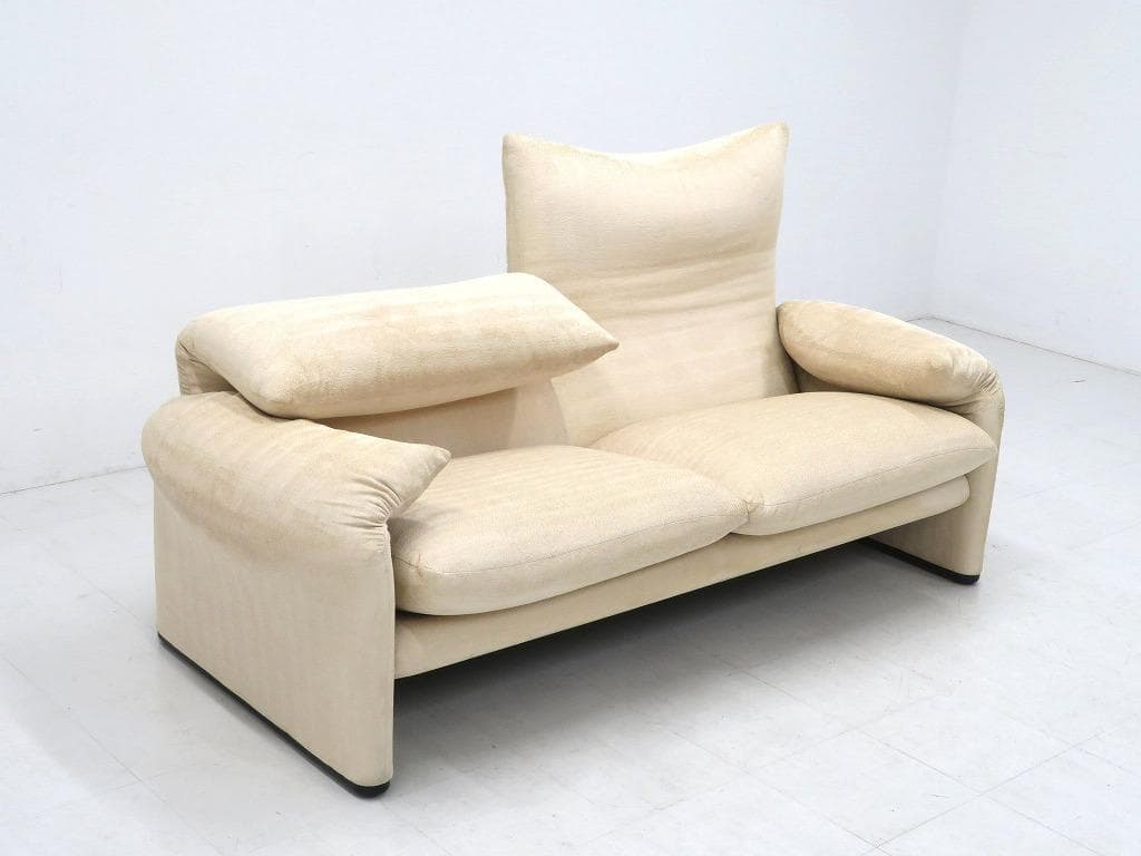 展示品　カッシーナ　マラルンガ　2人掛けソファ　ワイドラブソファ　ラブソファ