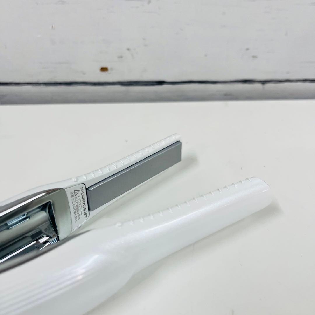 K1395リファビューティック フィンガーアイロン ホワイト