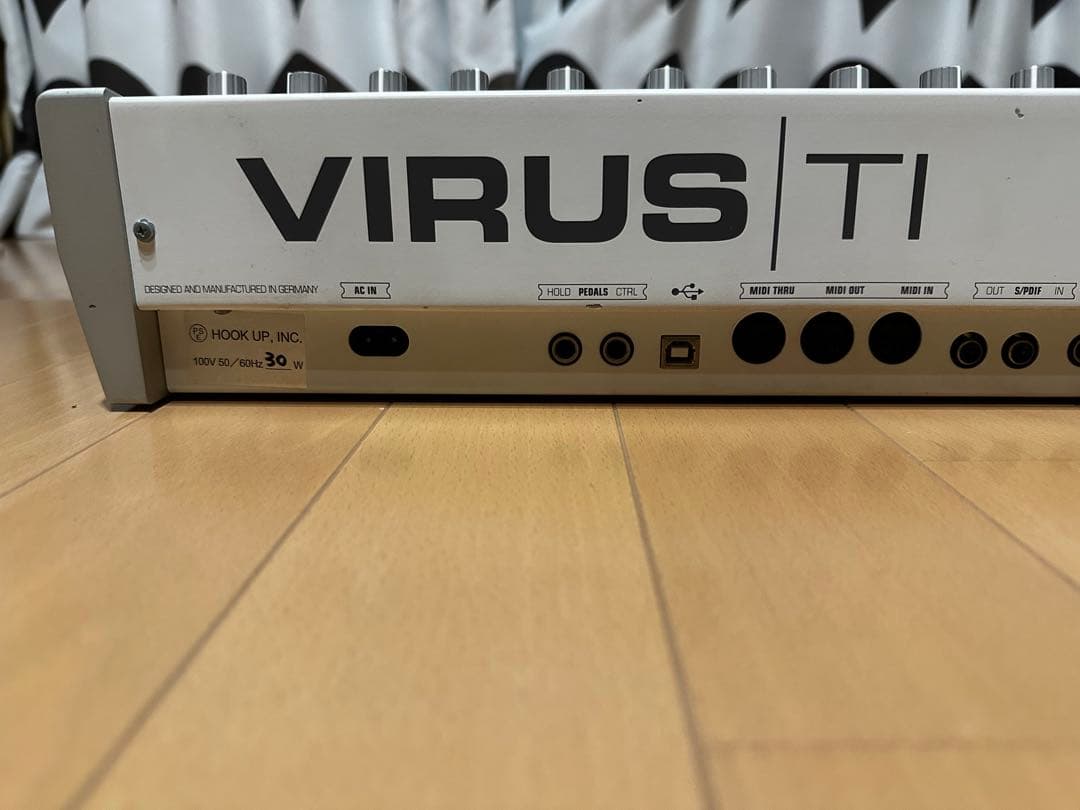 鍵盤楽器 access virus ti polar