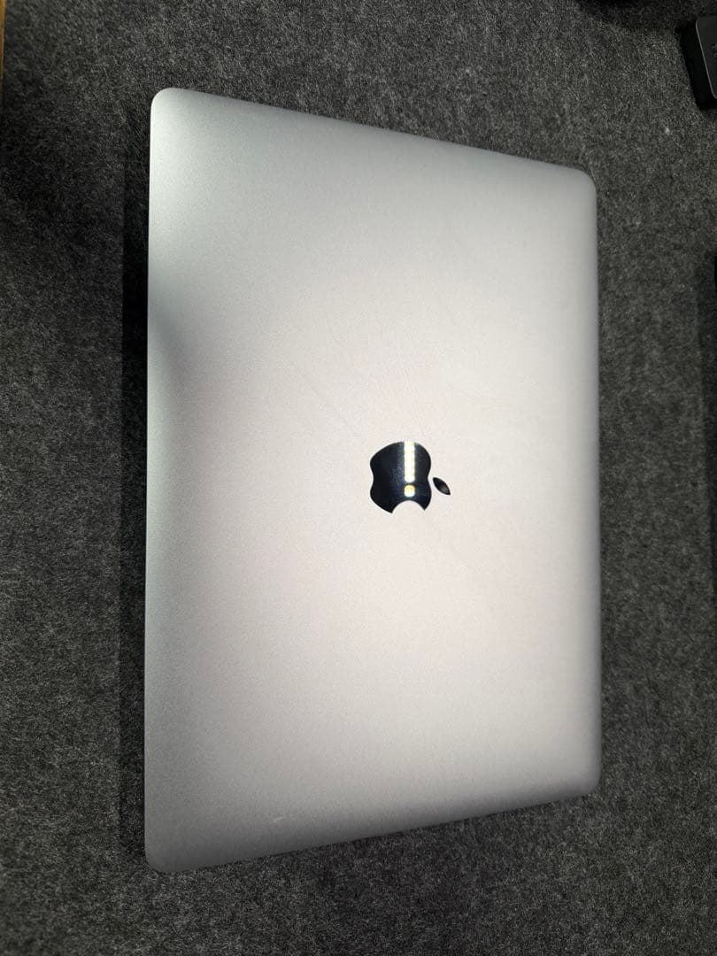 m1 MacBook Pro スペースグレー