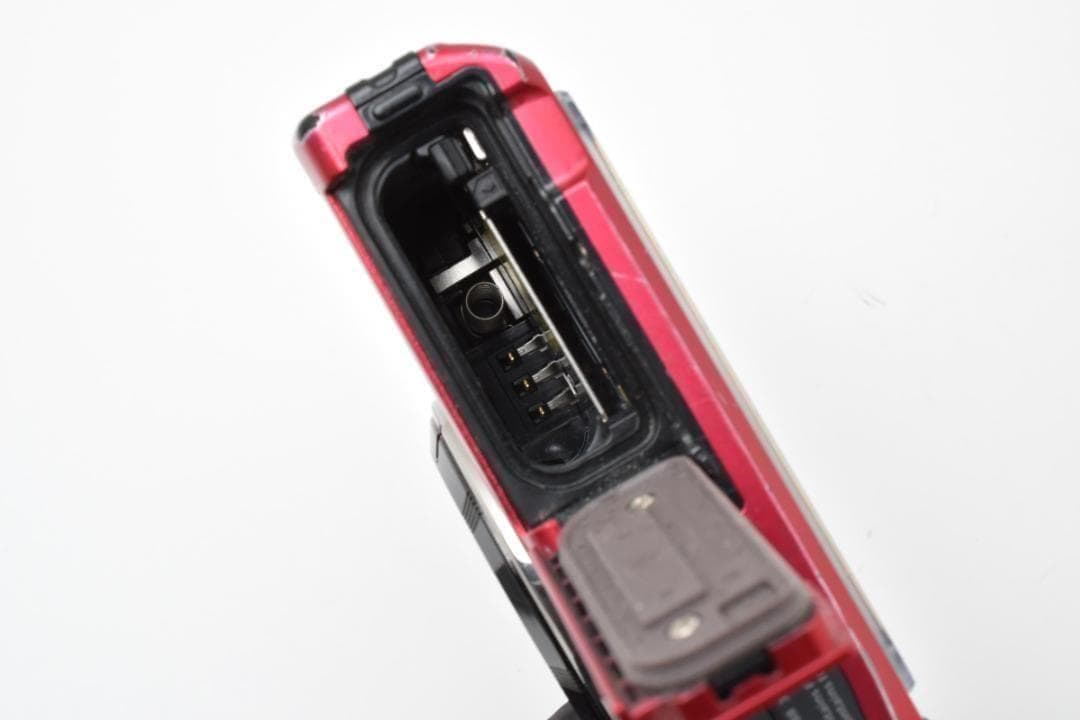 オリンパス　OLYMPUS STYLUS TG-4 《元箱付き・防水》