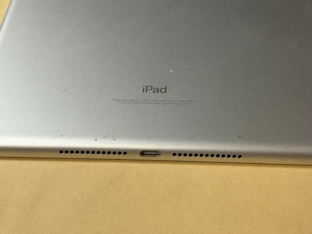iPad 第6世代wifi+cellular32GBシルバー 本体