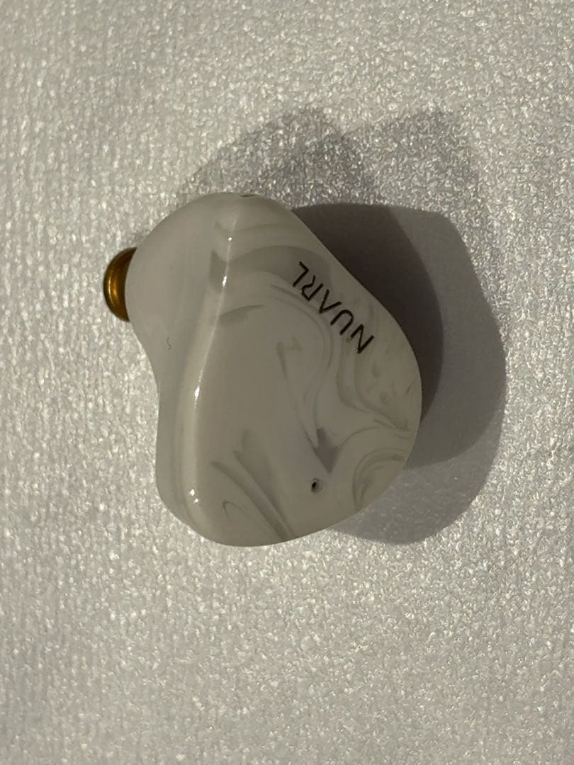 NUARL Inovatör 限定カラー　ホワイト・ポーセレン