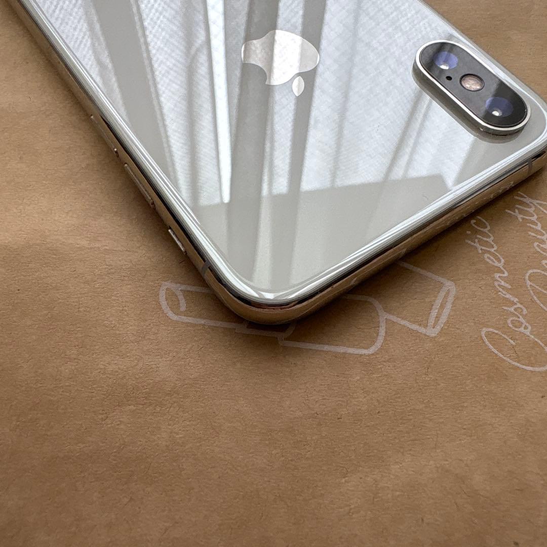 iPhoneXs 64GB シルバー